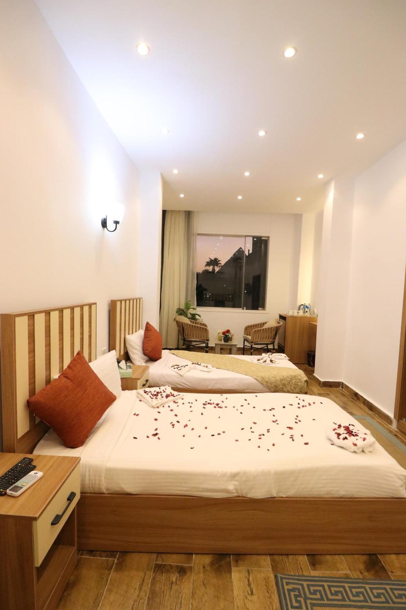 West Pyramids Hotel Kafret el-Gabal المظهر الخارجي الصورة