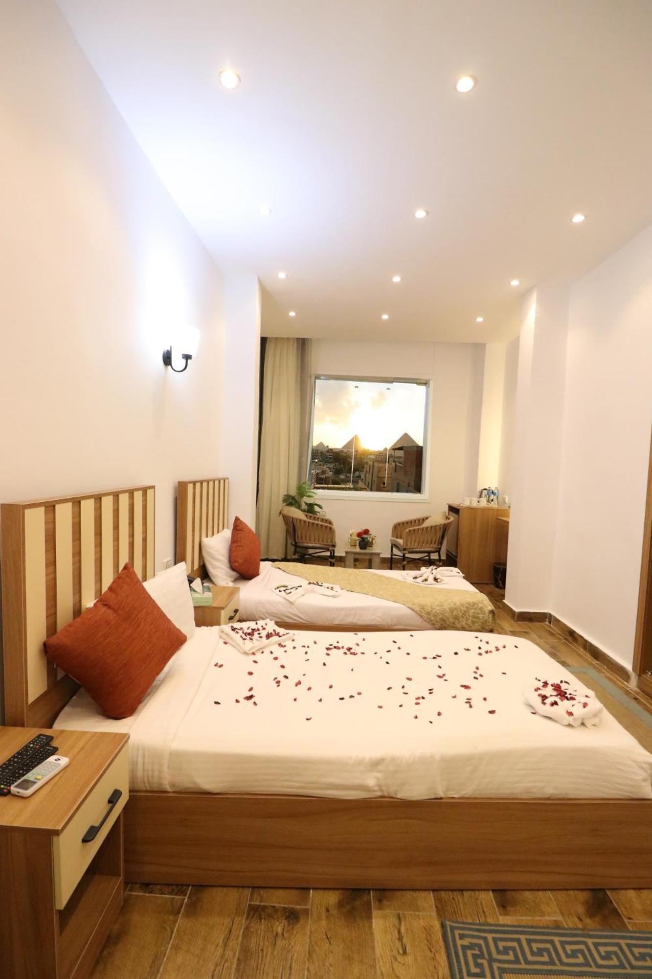 West Pyramids Hotel Kafret el-Gabal المظهر الخارجي الصورة